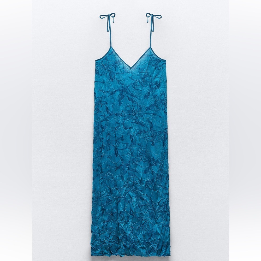 NWT Zara WRINKLED JACQUARD DRESS - Picture 4 of 12